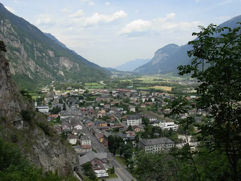Vue de Vernayaz, Valais (crédit: Wikipédia Copetan)