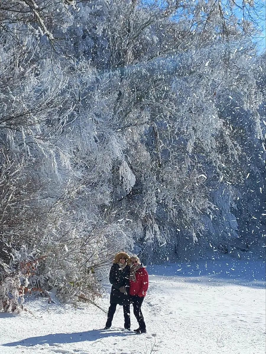 Toller Schneespaziergang in Albis am 1. Januar mit meinen Eltern, die den Silvesterabend mit uns verbracht haben!